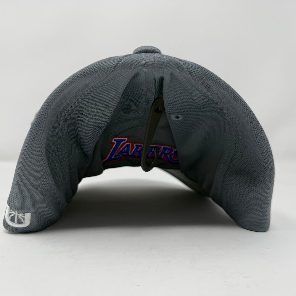 LA Lakers NBA USA Ultra Game Gray Hat American Flag Logo Adjustable Cap NWT - Picture 3 of 6